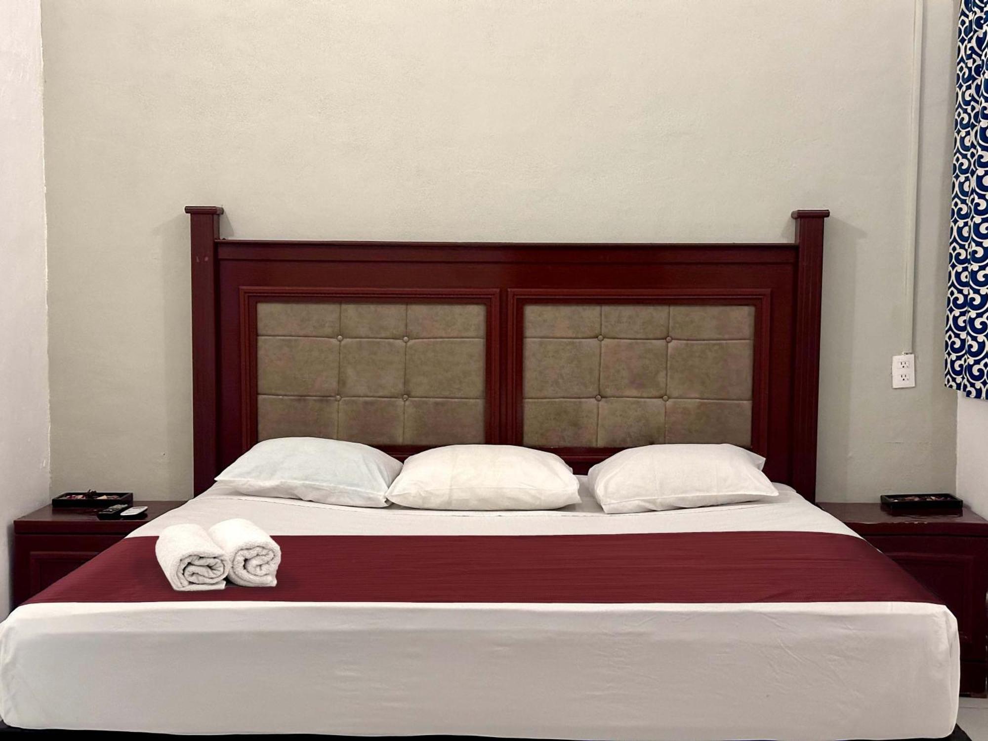 Casa Vidal Hotel バリャドリッド エクステリア 写真